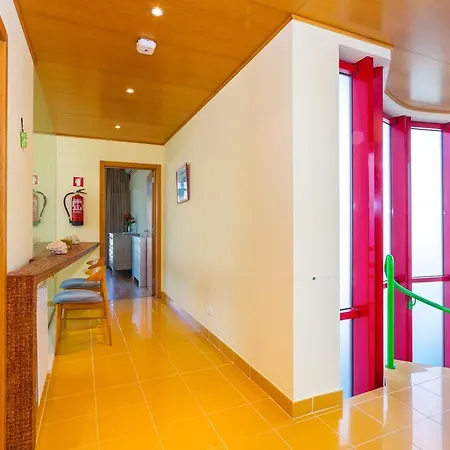 23 Marina De Villa *